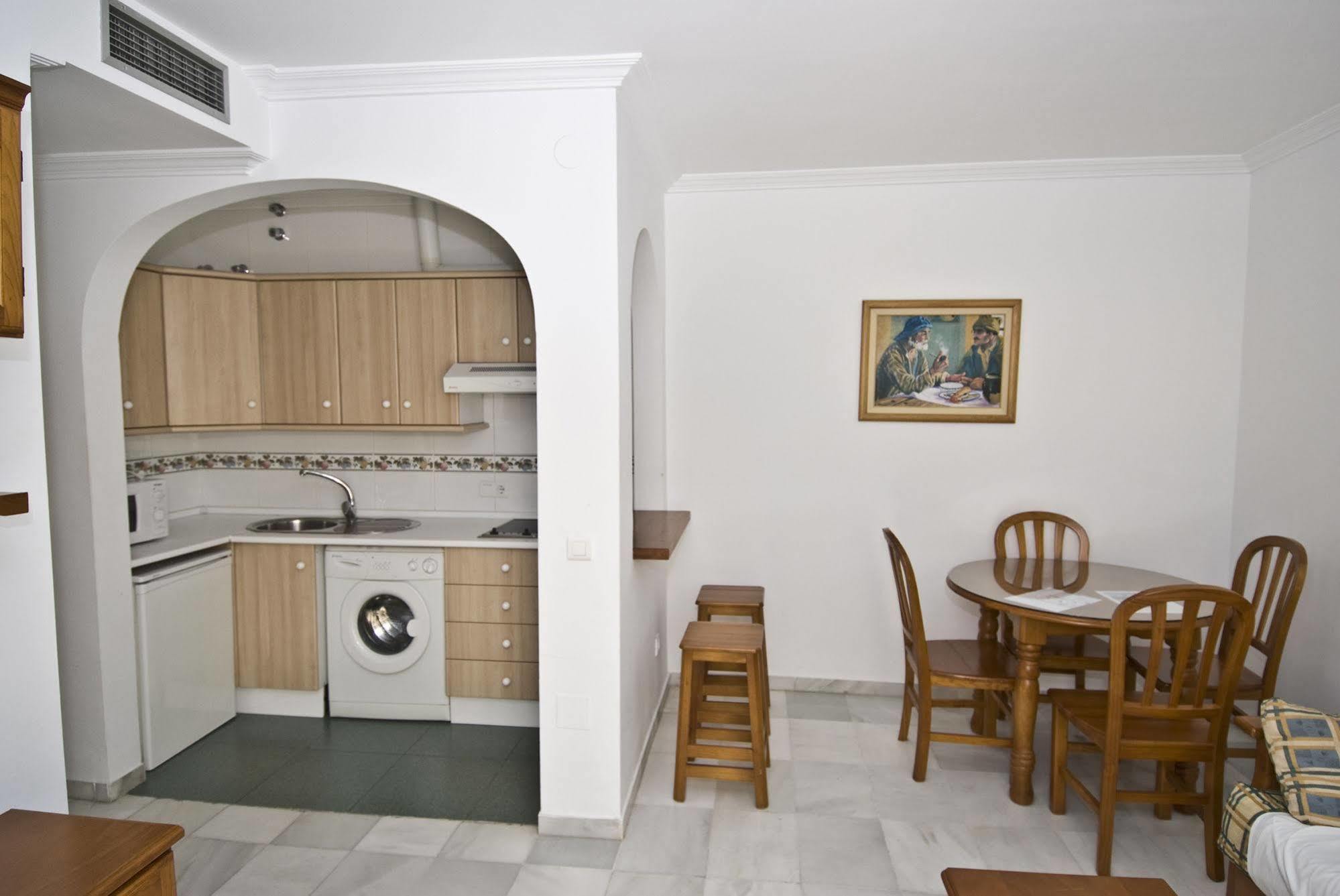 Apartamentos Hc Burriana Playa Нерха Экстерьер фото