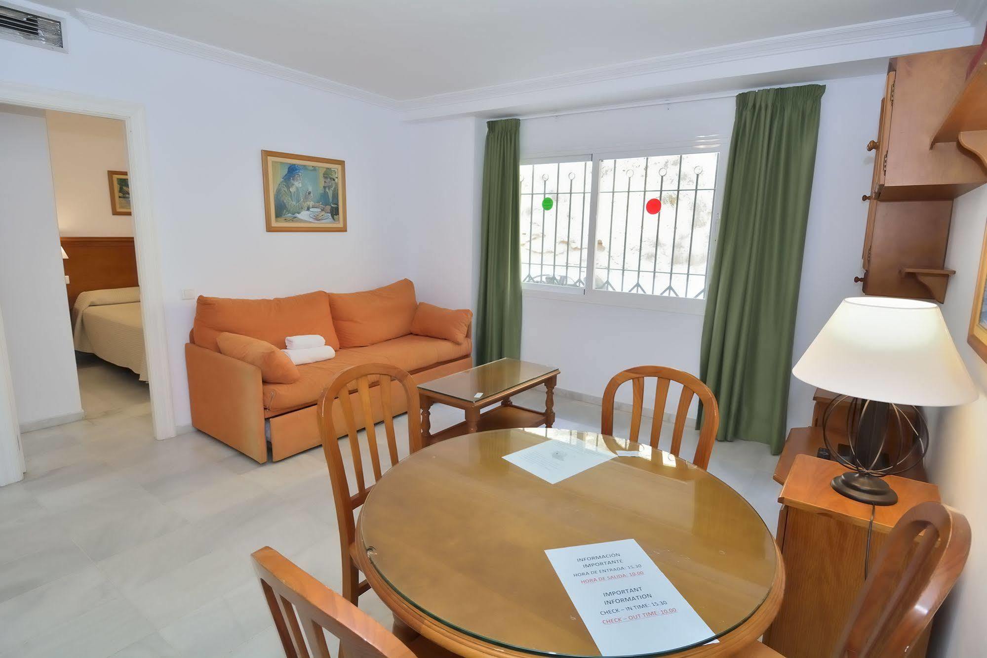 Apartamentos Hc Burriana Playa Нерха Экстерьер фото