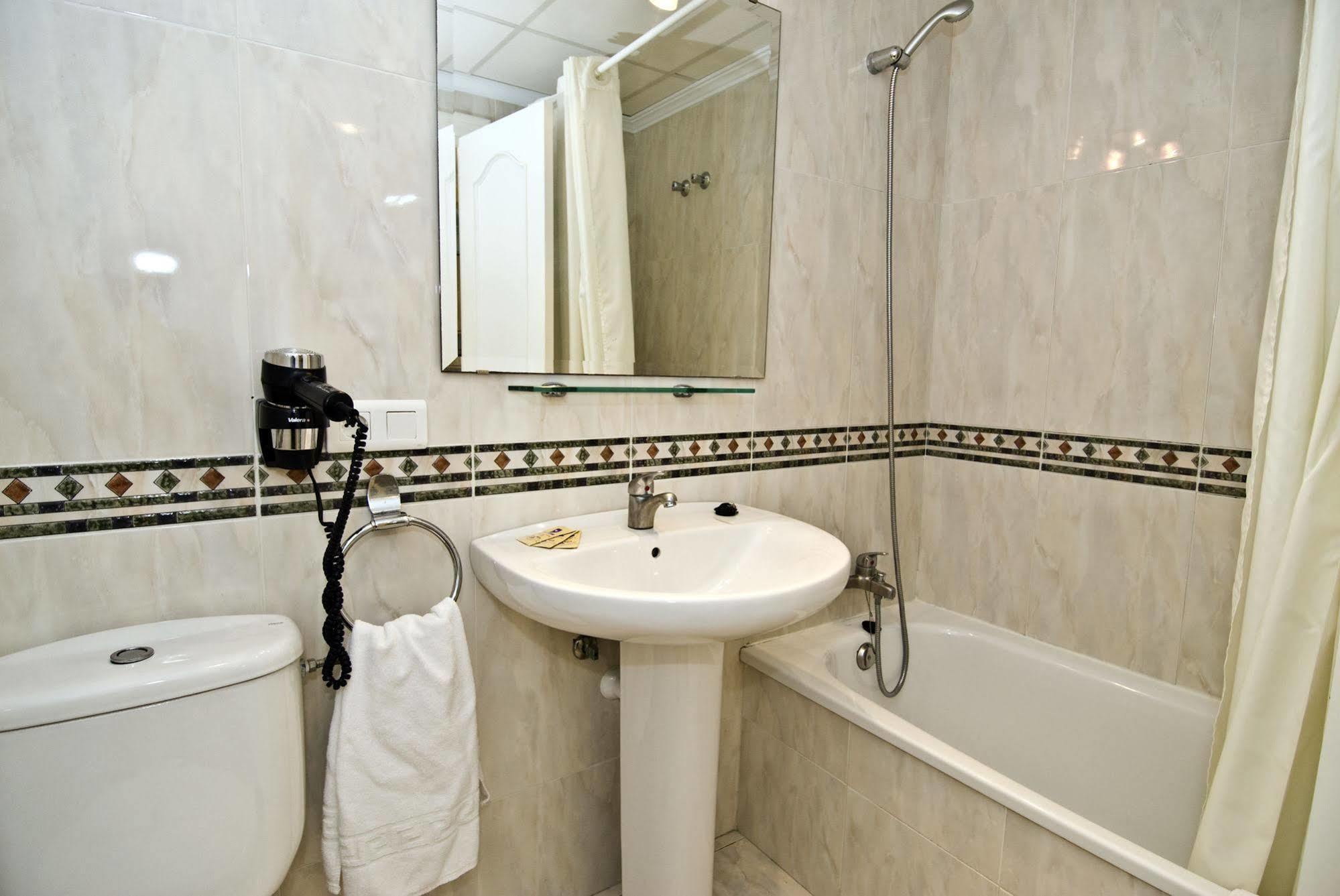 Apartamentos Hc Burriana Playa Нерха Экстерьер фото