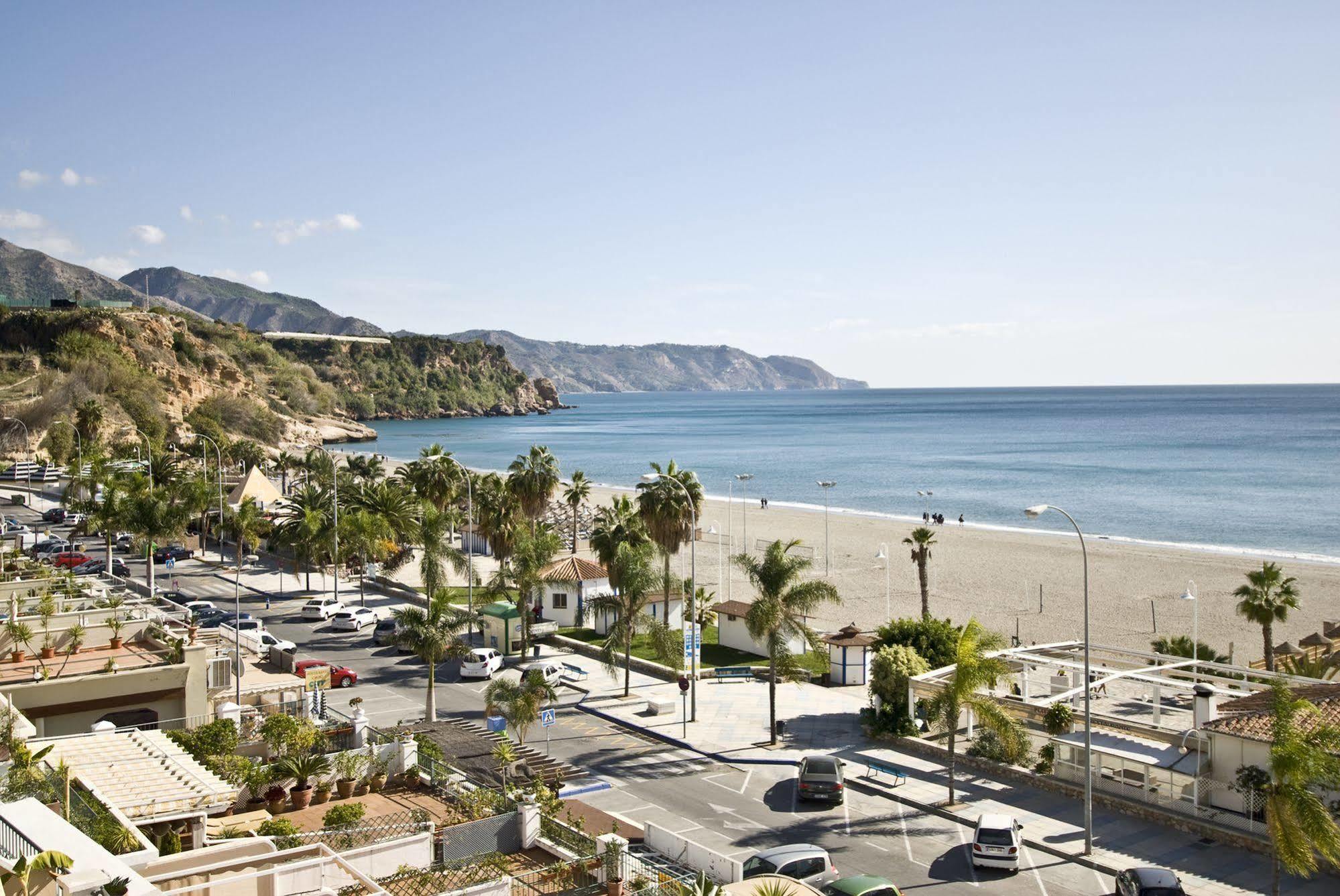 Apartamentos Hc Burriana Playa Нерха Экстерьер фото
