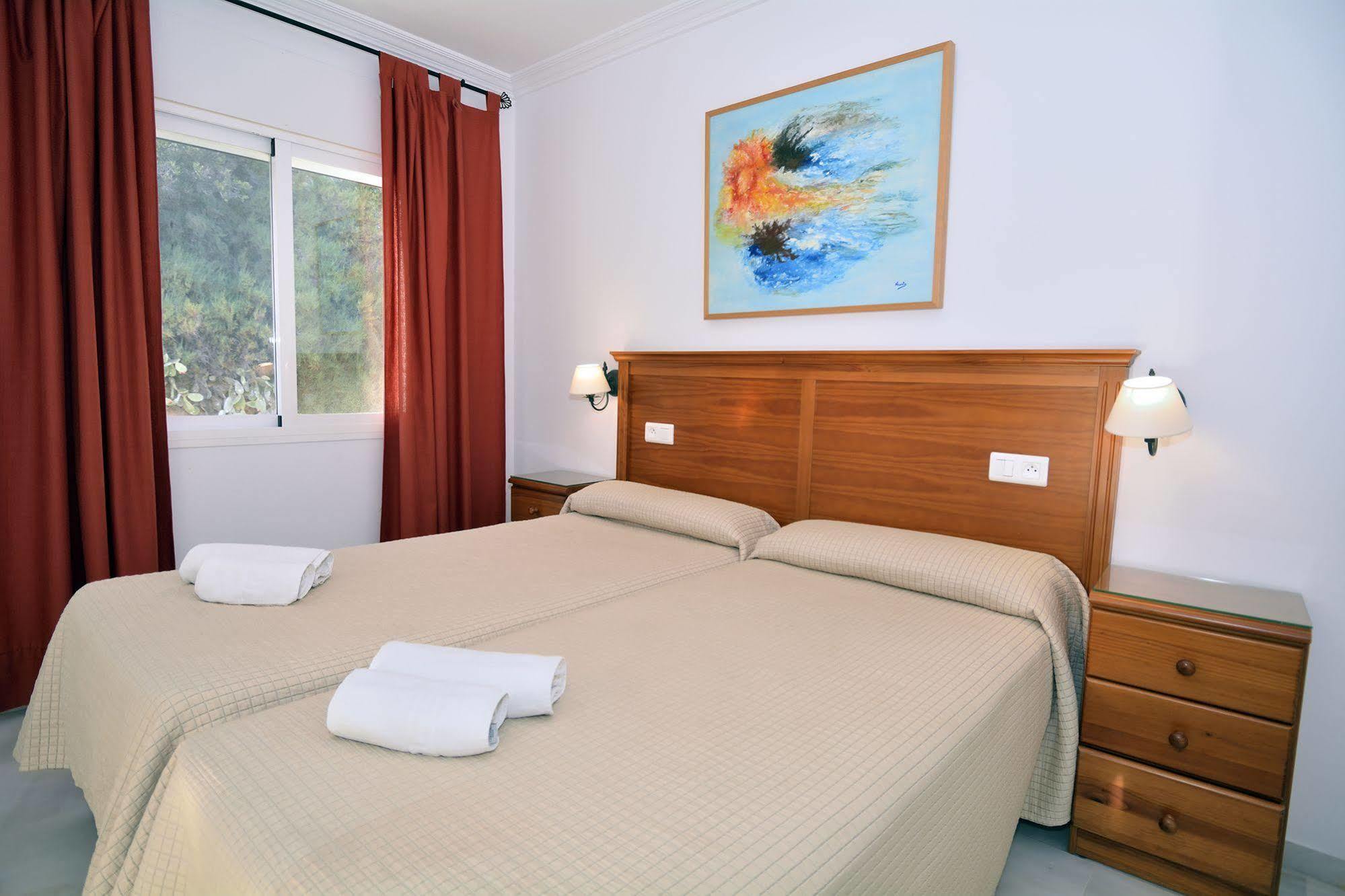 Apartamentos Hc Burriana Playa Нерха Экстерьер фото